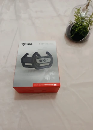 Volant pour Nintendo switch MGG neuf, marque: Nintendo, état: Neuf avec étiquette, 8,00 €, 9,10 € Protection acheteurs incluse