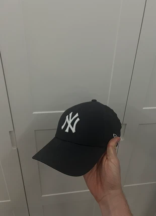 New Era 9FORTY Yankees Cap – Navy Blue – Genuine MLB, brand: New Era, condizioni: Nuovo senza cartellino, taglia: Taglia unica, €15.00, €16.45 include la Protezione acquisti