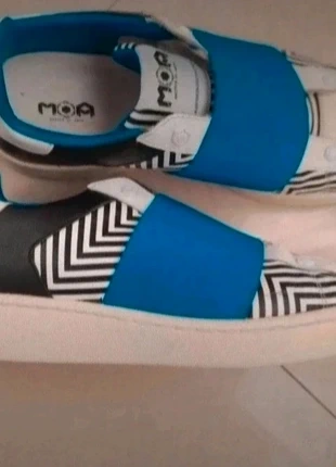 MOA Master of Arts – Sneakers artistiche con fascia superiore, brand: Moa, condizioni: Ottime, taglia: 40, €12.00, €13.30 include la Protezione acquisti