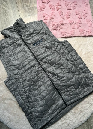 The North Face ThermoBall Puffer Vest – Men’s Size M, marca: The North Face, estado: Muito bom, tamanho: M, €19.95, €21.65 inclui Proteção do Comprador Pro