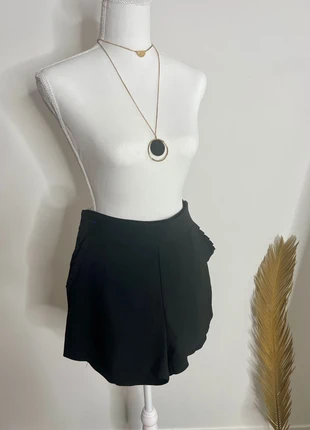 Short élégant L Lulumary, marque: LULUMARY, état: Bon état, taille: L / 40 / 12, 4,00 €, 4,90 € Protection acheteurs incluse