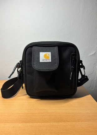 Carhartt Wip Essentials bag, merk: Carhartt, staat: Nieuw met prijskaartje, € 32,00, € 34,30 inclusief Kopersbescherming