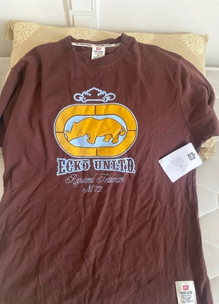 T shirt Ecko unltd, brand: ECKO UNLTD., condizioni: Nuovo con cartellino, taglia: S, €35.00, €37.45 include la Protezione acquisti