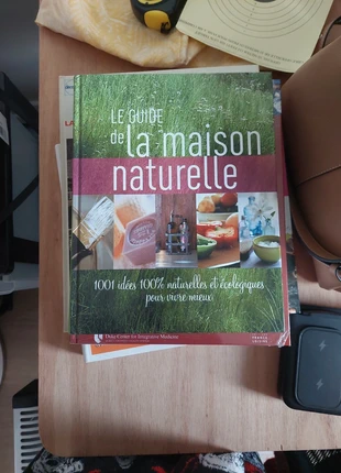 Le guide naturel de la maison, condizioni: Nuovo senza cartellino, €5.00, €5.95 include la Protezione acquisti
