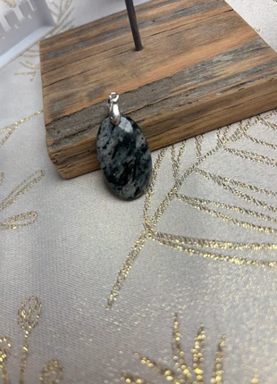 Pendentif Astrophlite, marque: Pierre, état: Neuf avec étiquette, 12,00 €, 13,30 € Protection acheteurs incluse