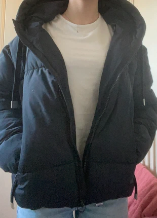 Doudoune bleu marine Creeks, marque: Creeks, état: Très bon état, taille: M / 38 / 10, 15,00 €, 16,45 € Protection acheteurs incluse