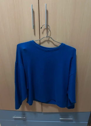 Jersey azul eléctrico Stradivarius talla S, marque: Stradivarius, état: Bon état, taille: S / 36 / 8, 4,00 €, 4,90 € Protection acheteurs incluse