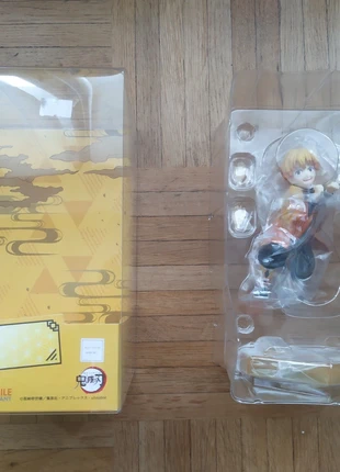 Figurine Demon Slayer Zenitsu Agatsuma, marke: Demon Slayer, zustand: Neu, mit Etikett, größe: Einheitsgröße, 15,00 €, 16,45 € inklusive Vinted-Käuferschutz