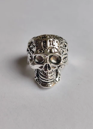 💀 Bague Tête de Mort Argentée – Style Gothique et Motif Croix – Bijou Rock pour Homme 💀, condition: New without tags, size: 19 mm Ø, €7.20, €8.26 includes Buyer Protection