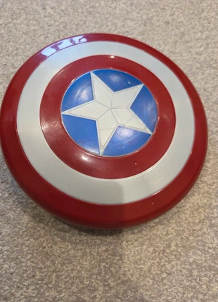 Captain America Shield, brand: Marvel, condition: Very good, size: 5 years / 110 cm, £3.50, £4.08 includes Buyer Protection