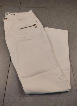Pantalon jean denim cache cache blanc, brand: Cache Cache, condition: Very good, size: M / 38 / 10, €5.00, €5.95 includes Buyer Protection Pro