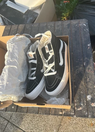 Vans taille 37, marke: Vans, zustand: Neu, mit Etikett, größe: 37, 42,00 €, 44,80 € inklusive Vinted-Käuferschutz
