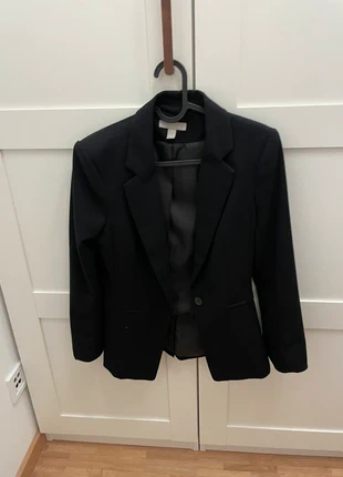 Elegant blazer, merk: H&M, staat: Goed, maat: XS / 34 / 6, € 5,00, € 5,95 inclusief Kopersbescherming
