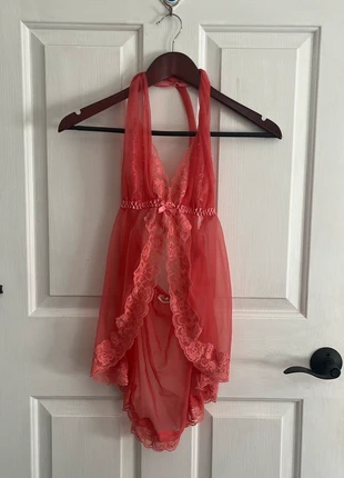 Fredericks of Hollywood halter top, brand: Fredericks of Hollywood, condition: Very good, size: 8 / M, $7.00, $8.05 includes Buyer Protection