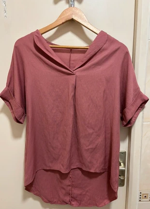 Chemise rose Shein à manches courtes – Coupe cintrée et féminine, merk: Shein, staat: Heel goed, maat: M / 38 / 10, € 2,00, € 2,80 inclusief Kopersbescherming