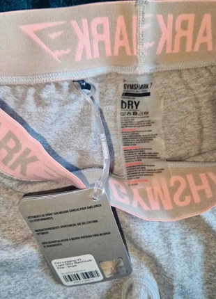 Legging gymshark neuf avec étiquettes S, brand: Gymshark, condition: New with tags, size: S / 36 / 8, €17.99, €19.59 includes Buyer Protection