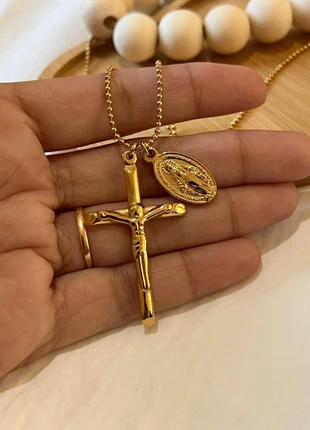 18k Gold Plated Cross Pendant Necklace, brand: Wolf & Badger, condition: Very good, £13.99, £15.39 includes Buyer Protection
