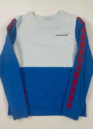 Sweat col rond Calvin Klein couleur blanc/bleu taille 16 ans, marque: Calvin Klein, état: Neuf sans étiquette, taille: 16 ans / 176 cm, 8,00 €, 9,10 € Protection acheteurs incluse