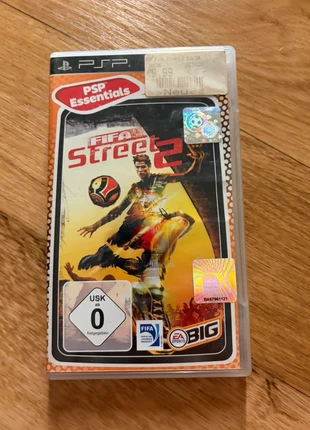 PSP - Fifa Streets 2, staat: Heel goed, € 12,99, € 14,34 inclusief Kopersbescherming