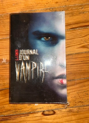 journal d’un vampire, condizioni: Ottime, €2.50, €3.33 include la Protezione acquisti