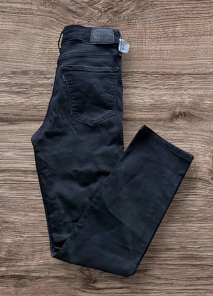 Jean taille haute 724 high rise straight levi’s femme 5854, brand: Levi's, condition: Very good, size: L / 40 / 12, €41.90, €44.70 includes Buyer Protection Pro