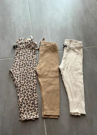 Lot de 3 leggings 12-18M, marque: H&M, état: Très bon état, taille: 12-18 mois / 80 cm, 8,00 €, 9,10 € Protection acheteurs incluse