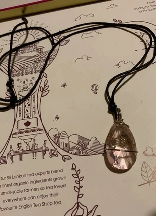 collana con pietra rosa, zustand: Sehr gut, 5,00 €, 5,95 € inklusive Vinted-Käuferschutz