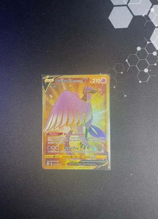 Carte Pokémon Artikodin De Galar V gold 181/172, marke: Pokémon, zustand: Neu, mit Etikett, 28,00 €, 30,10 € inklusive Vinted-Käuferschutz