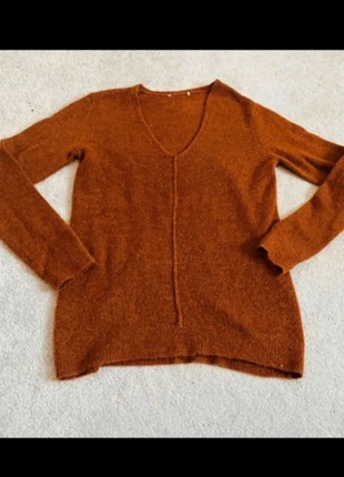 Size 8 ladies TU v neck jumper, brand: TU, condition: Very good, size: S / UK 8-10, £2.00, £2.80 includes Buyer Protection