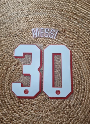 Flocage Officiel Messi maillot psg, marke: Paris Saint-Germain, zustand: Neu, 25,00 €, 26,95 € inklusive Vinted-Käuferschutz