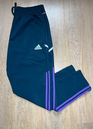 Jogging adidas du réal taille L matière synthétique, marca: adidas, estado: Bueno, tamaño: L, 17,90 €, 19,50 € Protección al comprador incluida