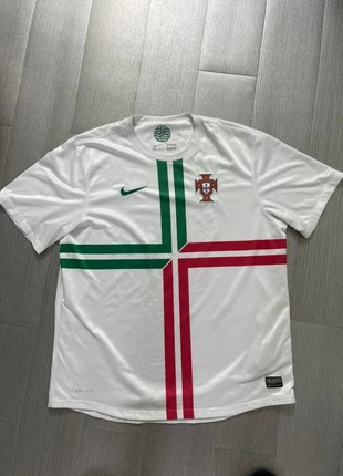Maillot Away Portugal 2012 Très Bon État Football Vintage Casual Rétro y2k - Taille M, marca: Nike, estado: Muito bom, tamanho: M, €39.99, €42.69 inclui Proteção do Comprador