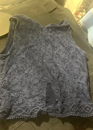 Haut bleu dentelle, marca: Bershka, estado: Muy bueno, tamaño: M / 38 / 10, 15,50 €, 16,98 € Protección al comprador incluida