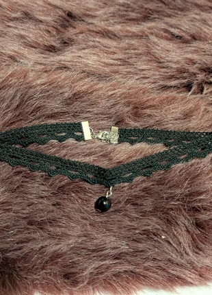 Black chocker with single bead detail, brand: Alternative, condition: New without tags, £2.00, £2.80 includes Buyer Protection