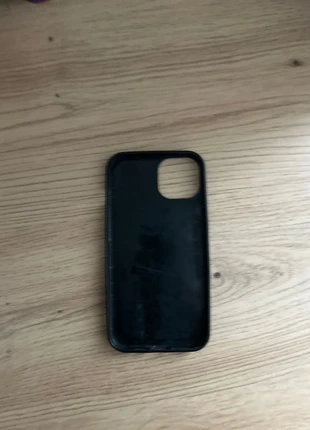 Coque iPhone 14 noir, merk: Noir, staat: Goed, € 2,00, € 2,80 inclusief Kopersbescherming