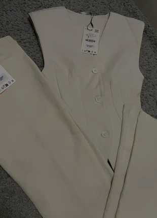 Interlock flare trousers and sleeveless top, marque: Zara, état: Neuf avec étiquette, taille: S / 36 / 8, 30,00 €, 32,20 € Protection acheteurs incluse