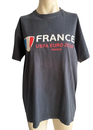 T-shirt homme UEFA Euro 2016, collection vintage, brand: Vintage, condizioni: Ottime, taglia: L, €10.00, €11.20 include la Protezione acquisti