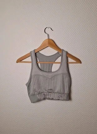 Brassière Vanquish Fitness taille M couleur gris, marque: Vanquish Fitness, état: Très bon état, taille: M, 13,00 €, 14,35 € Protection acheteurs (Pro) incluse