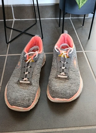Baskets Skechers gris & rose, brand: Skechers, condition: Satisfactory, size: 38, €42.00, €44.80 includes Buyer Protection