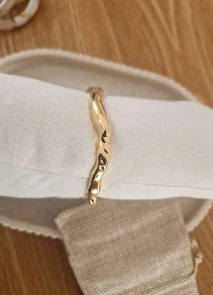 Jonc bracelet acier inoxydable, marca: boutiqueparisienne, estado: Muito bom, €10.00, €11.20 inclui Proteção do Comprador