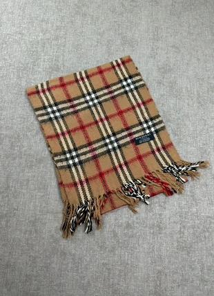 Écharpe Burberry beige, brand: Burberry, condizioni: Ottime, €55.00, €58.45 include la Protezione acquisti Pro