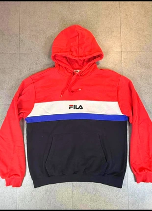 🧥 Sweat à capuche Fila – Taille L – Rouge, blanc & bleu – Très bon état (légère tache voir photo 6), marque: FILA, état: Très bon état, taille: L, 20,00 €, 21,70 € Protection acheteurs incluse