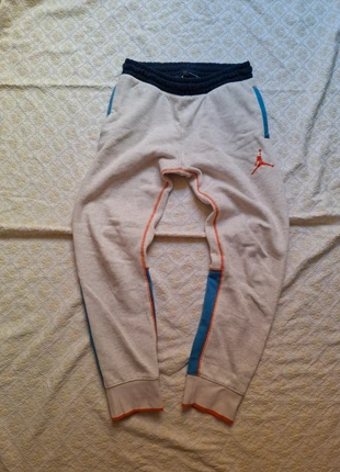 joggers baggy, marke: Jordan, zustand: Sehr gut, größe: 12 Jahre / 152, 20,00 €, 21,70 € inklusive Vinted-Käuferschutz
