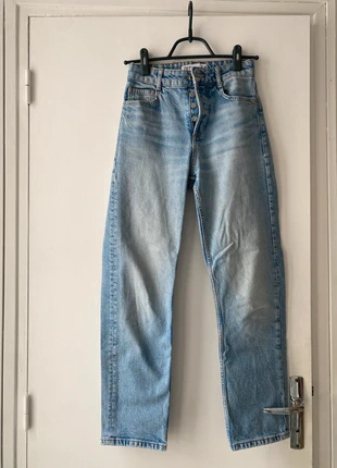 Jeans bleu zara, merk: Zara, staat: Heel goed, maat: XXS / 32 / 4, € 15,00, € 16,45 inclusief Kopersbescherming