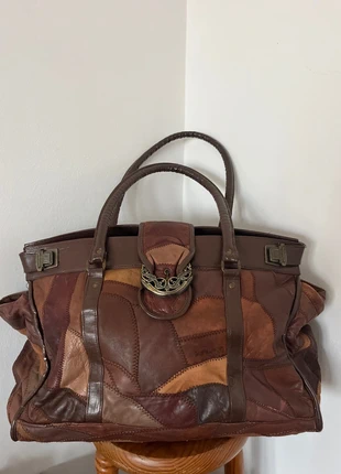 Grand sac patchwork en cuir et similicuir vintage, unique et spacieux, merk: Vintage Love, staat: Heel goed, € 19,90, € 21,60 inclusief Kopersbescherming