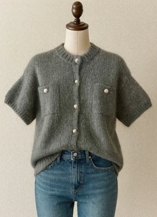 Gilet gris 🩶, merk: Boutique Parisienne, staat: Heel goed, maat: Universele maat, € 25,00, € 26,95 inclusief Kopersbescherming