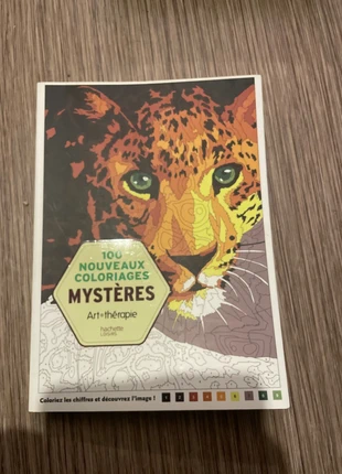 Livre de coloriages mystères, état: Très bon état, 2,20 €, 3,01 € Protection acheteurs incluse