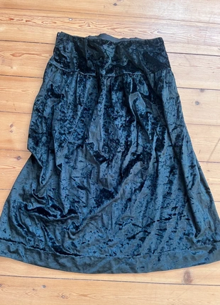 🖤 Samtrock Whimsigoth | Schwarzer Midirock, merk: Sonstiges, staat: Goed, maat: S / 36 / 8, € 12,00, € 13,30 inclusief Kopersbescherming