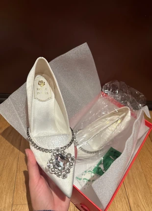 Scarpe con tacco gioiello, marque: Rose D’Orss, état: Neuf sans étiquette, taille: 34, 10,00 €, 11,20 € Protection acheteurs incluse