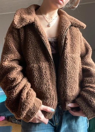 Braune teddy jacke, marque: Vintage, état: Bon état, taille: XS / 34 / 6, 12,00 €, 13,30 € Protection acheteurs incluse